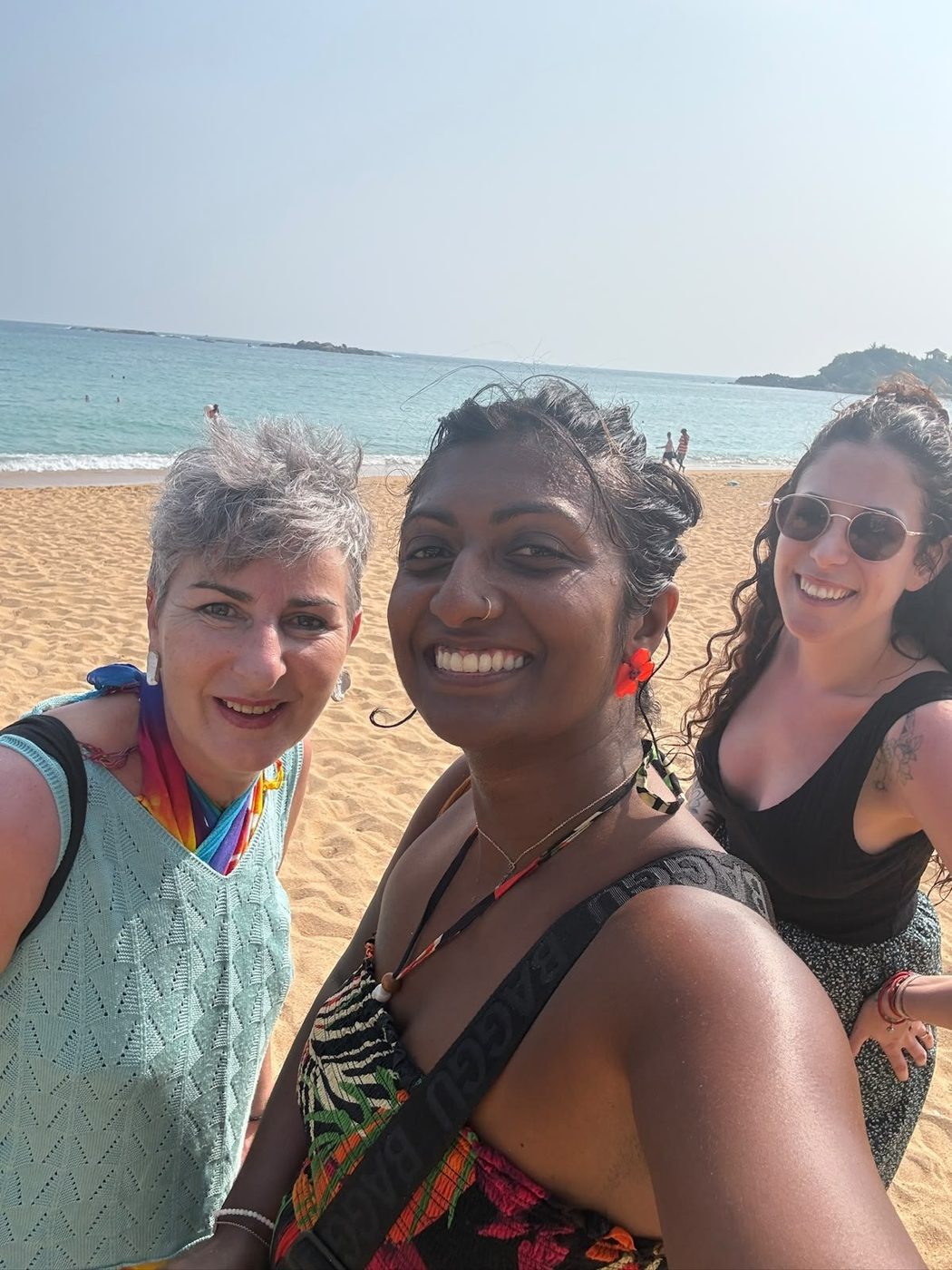 Le groupe de la 2ème édition sur la plage d’Unawatuna